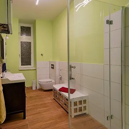 Ruhige Ferienwohnung In Kreuzberg Berlin Exterior photo